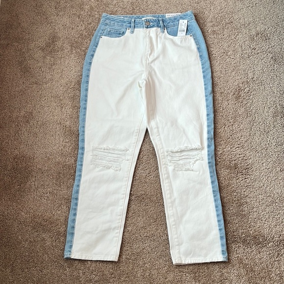 PacSun Denim - NWT PacSun Distressed Freeze Pop Mom Jeans
